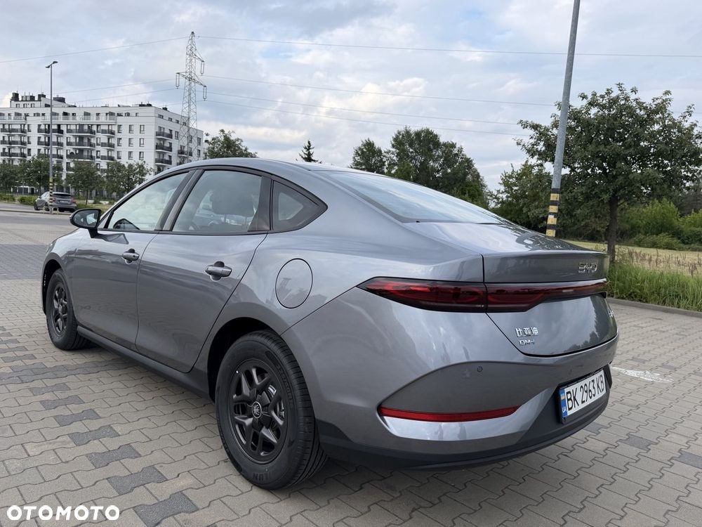 BYD Qin - 5