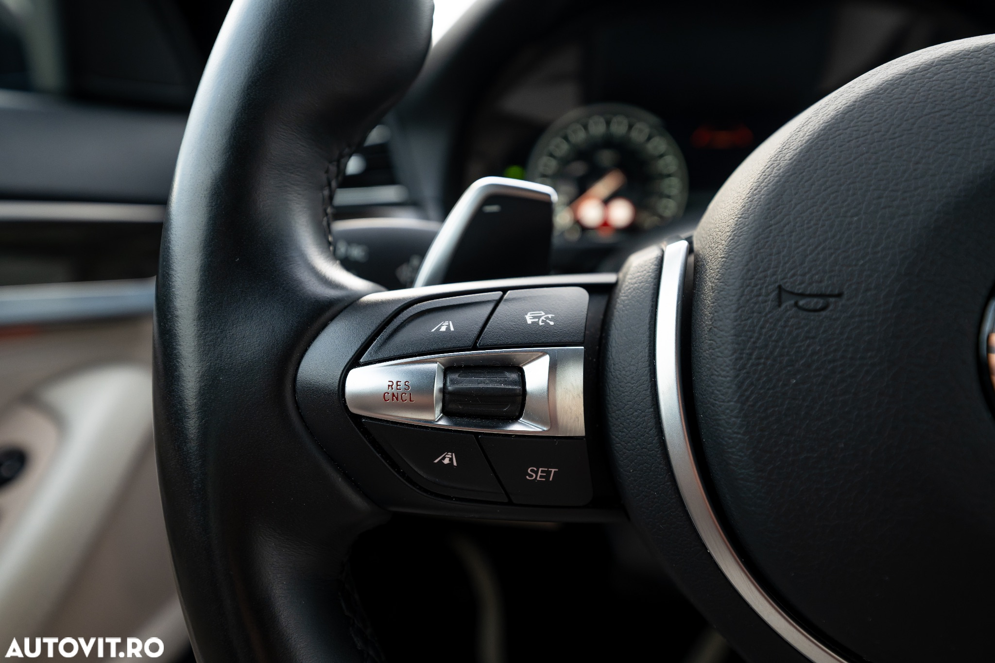 BMW Seria 5 535i xDrive - 23