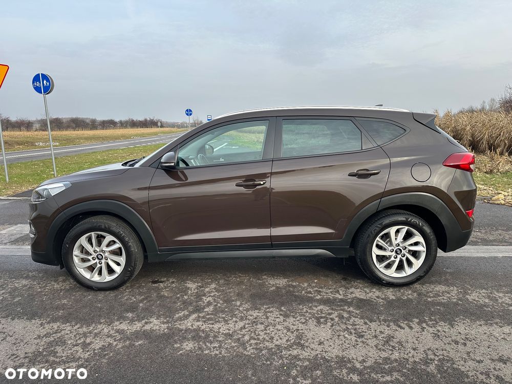 Hyundai Tucson blue 1.7 CRDi 2WD Passion - 29