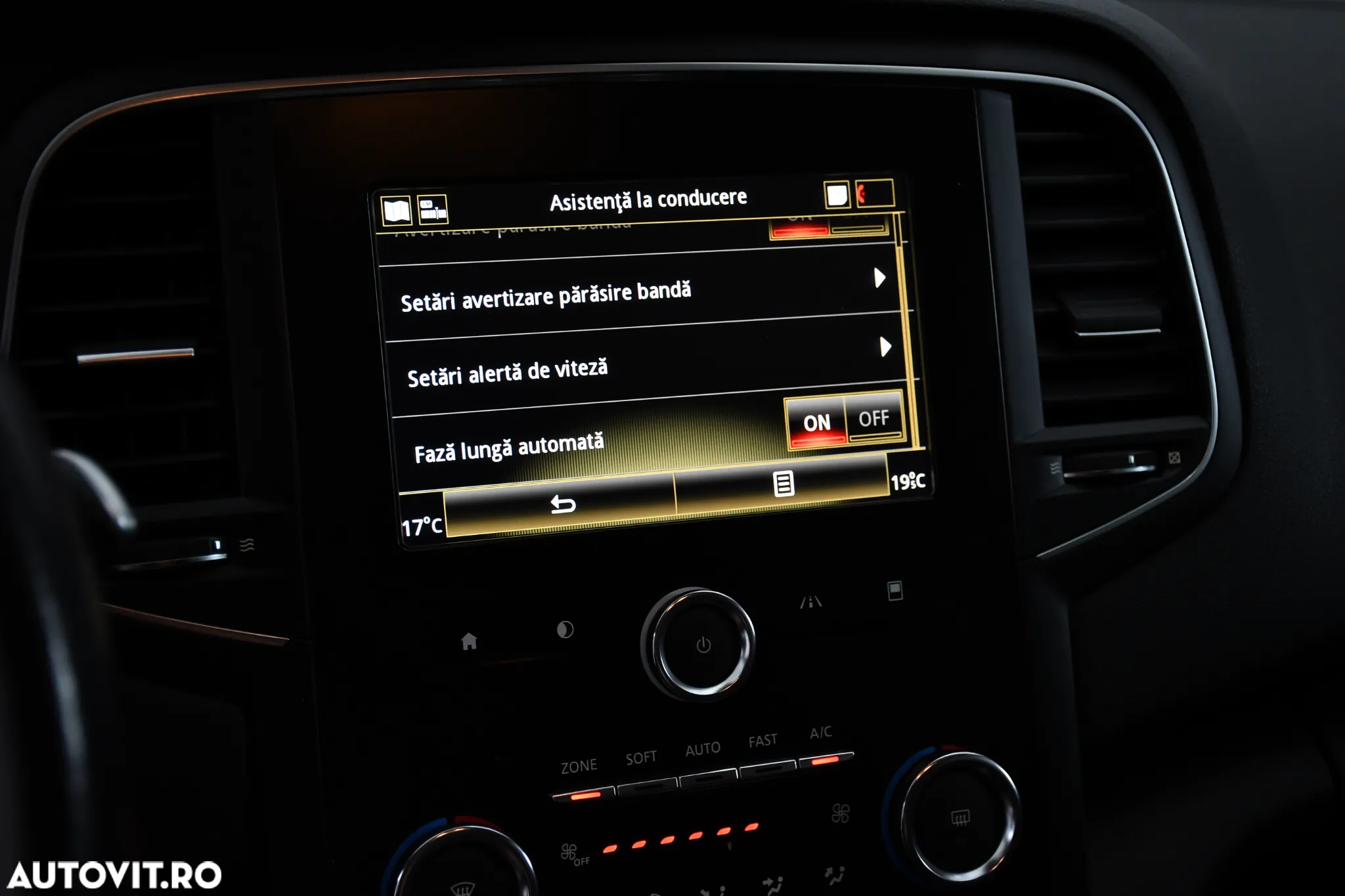 Renault Megane ENERGY dCi 110 ECO2 BUSINESS - 22