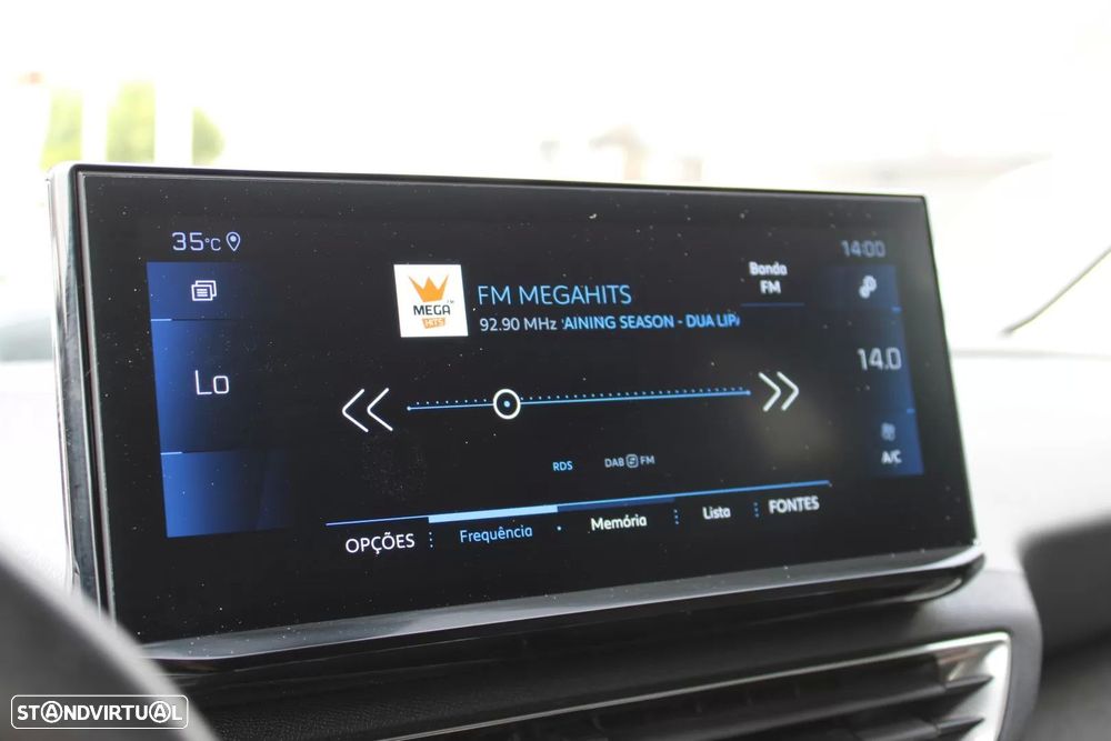 Peugeot 3008 1.5 BlueHDi Allure Pack EAT8 - 17