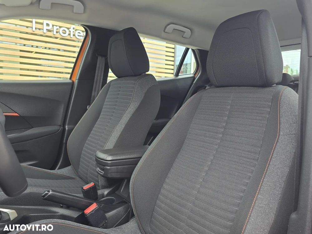 Peugeot 2008 1.2 L PureTech STT Active - 17