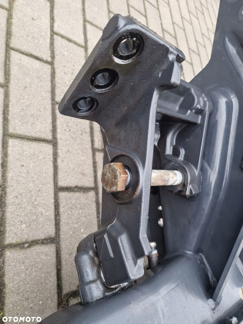 Wspornik Uchwyt Mocowanie Resoru Scania R S NTG NGS 2401730 - 2