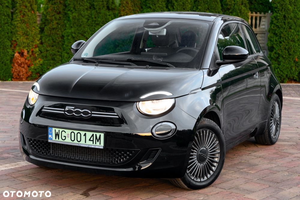 Fiat 500E