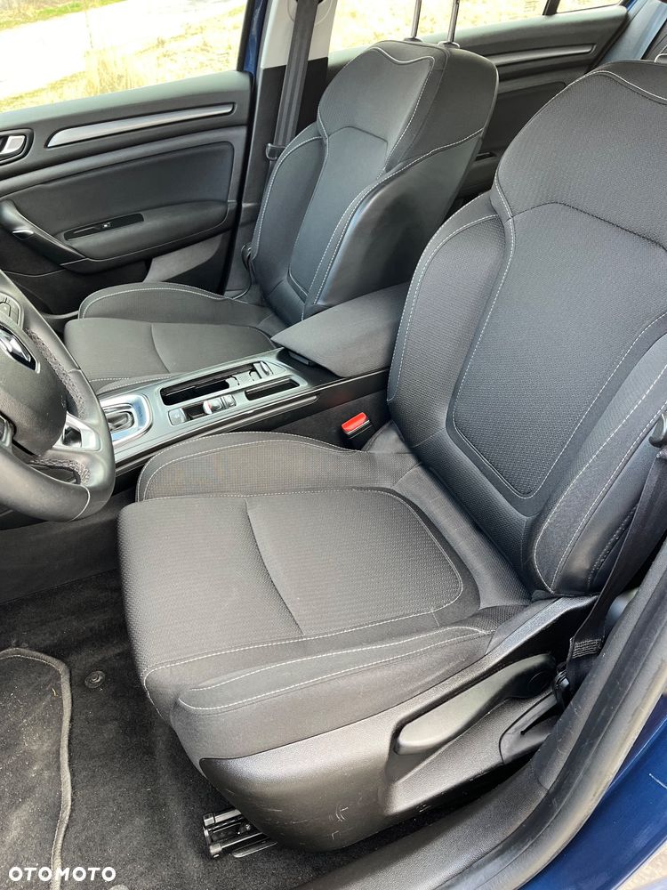 Renault Megane 1.6 E-TECH Plug-In Intens - 11