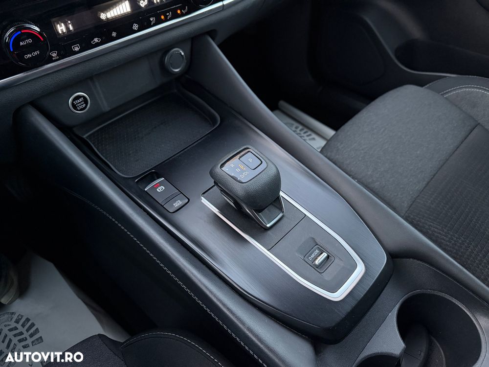 Nissan Qashqai 1.3 DIG-T MHEV Xtronic N-Connecta - 22