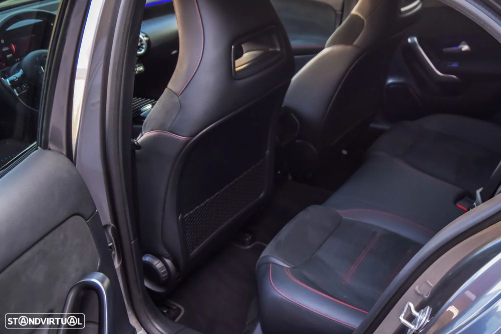 Mercedes-Benz A 200 7G-DCT AMG Line - 30