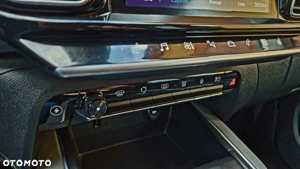 Citroën C5 Aircross 1.6 PHEV 225 Shine EAT8 - 26