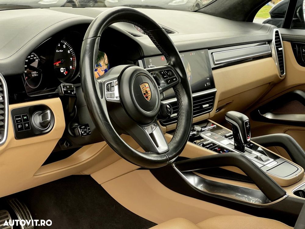 Porsche Cayenne Turbo - 14