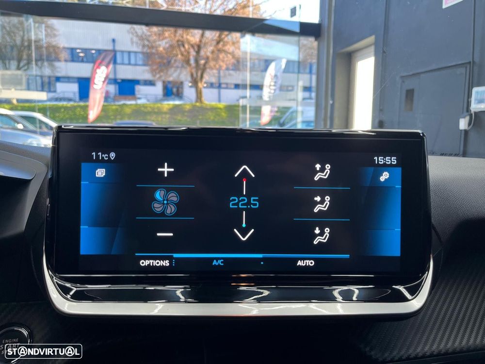 Peugeot 208 1.2 PureTech Allure - 18