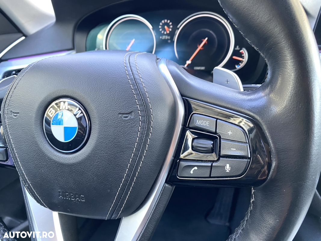 BMW Seria 5 520d xDrive Aut. Sport Line - 13
