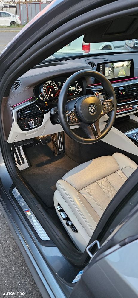 BMW Seria 5 540i xDrive Aut. - 14