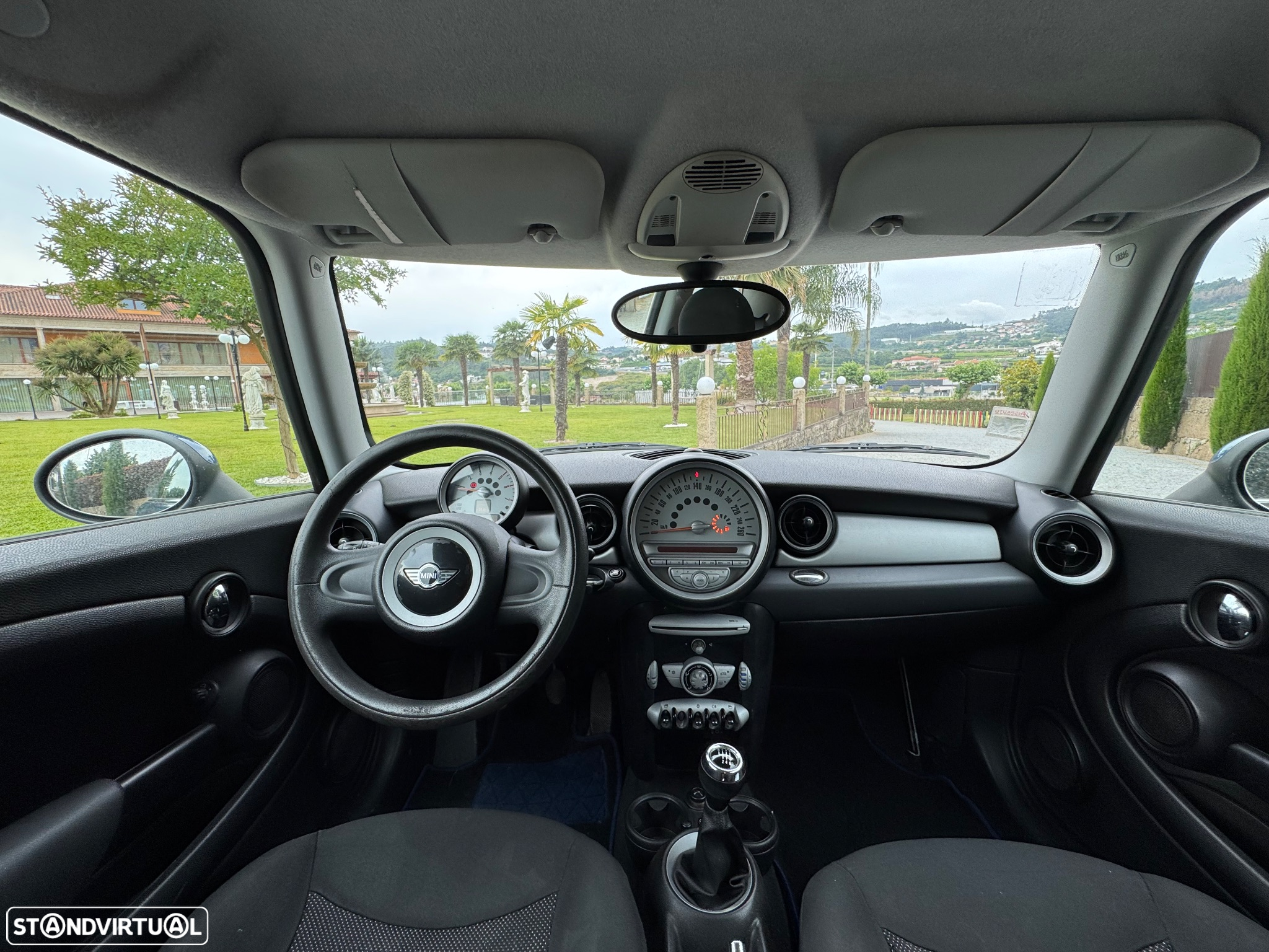 MINI 3 Portas Cooper D - 11