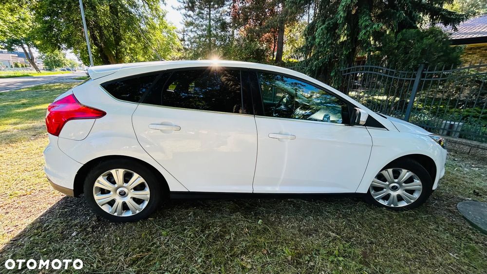 Ford Focus 1.6 Titanium - 4