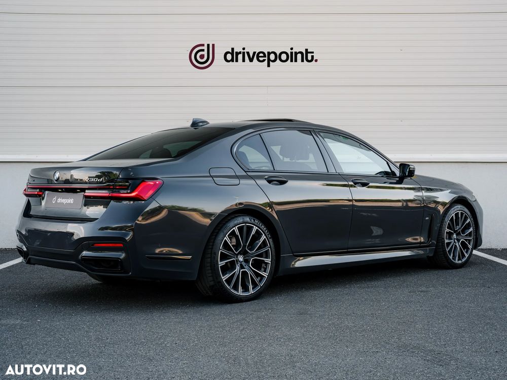 BMW Seria 7 730d xDrive MHEV - 13