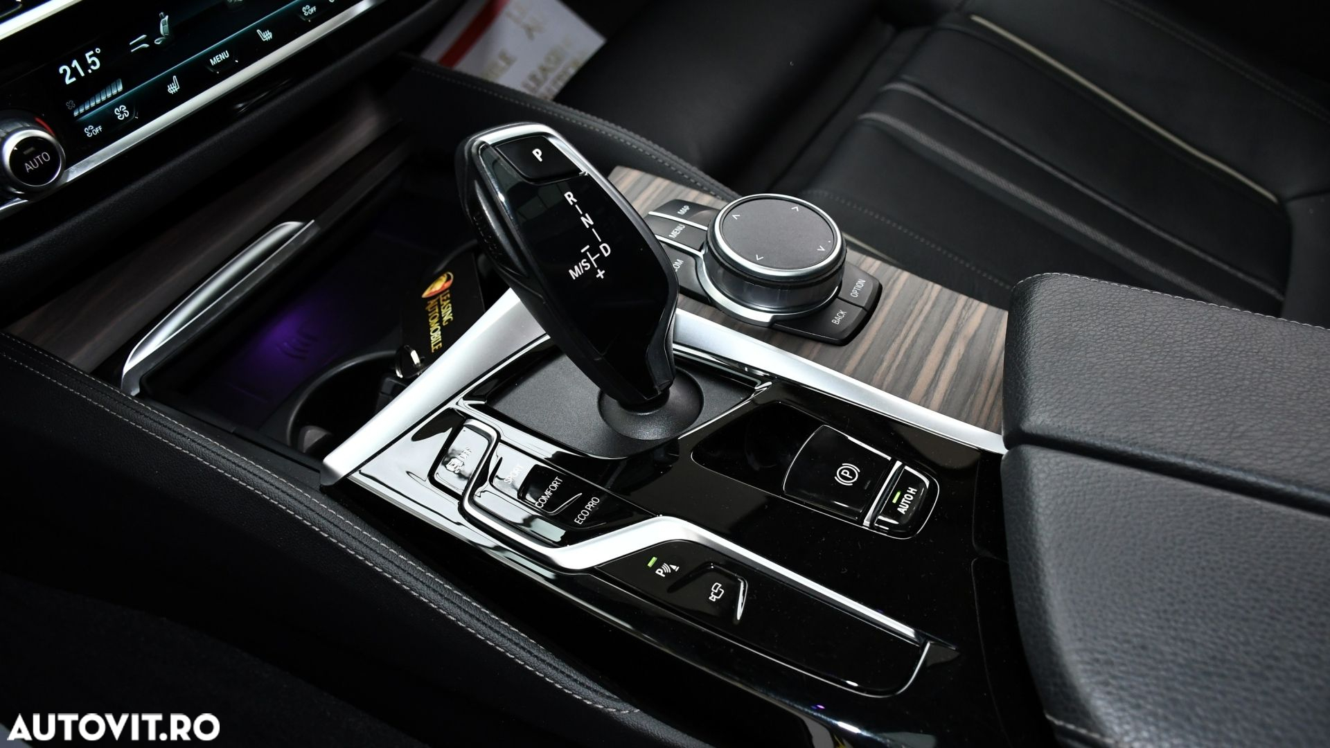 BMW Seria 5 520d xDrive Touring Aut. Luxury Line - 13