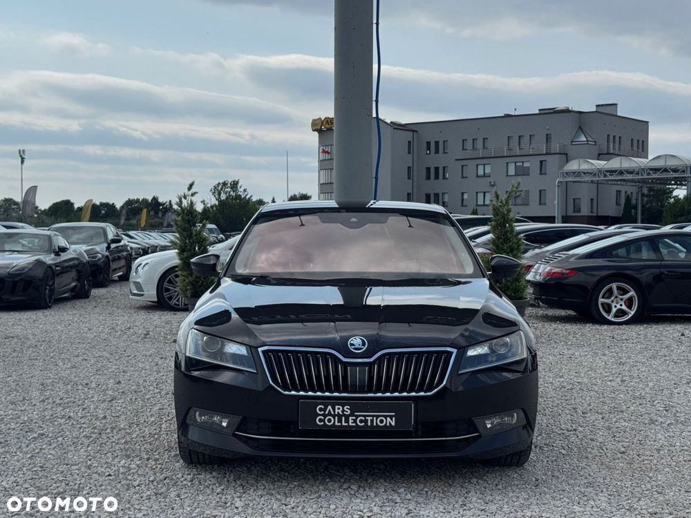 Skoda Superb 2.0 TDI SCR 4x4 L&K DSG - 10