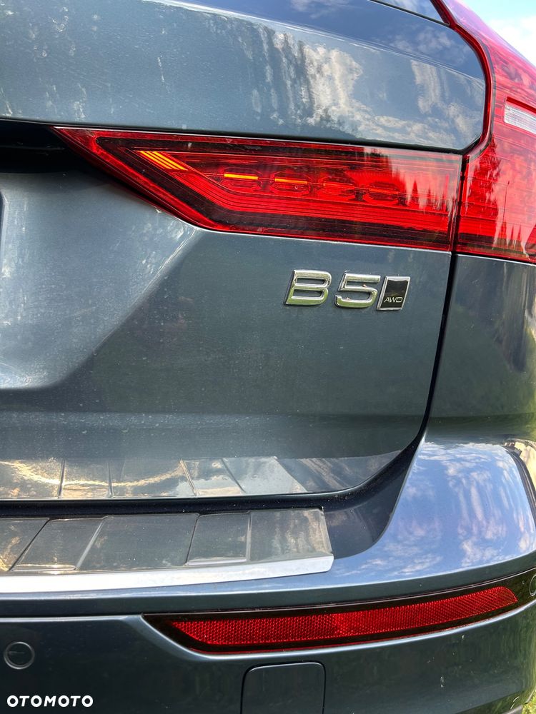 Volvo V60 Cross Country - 10
