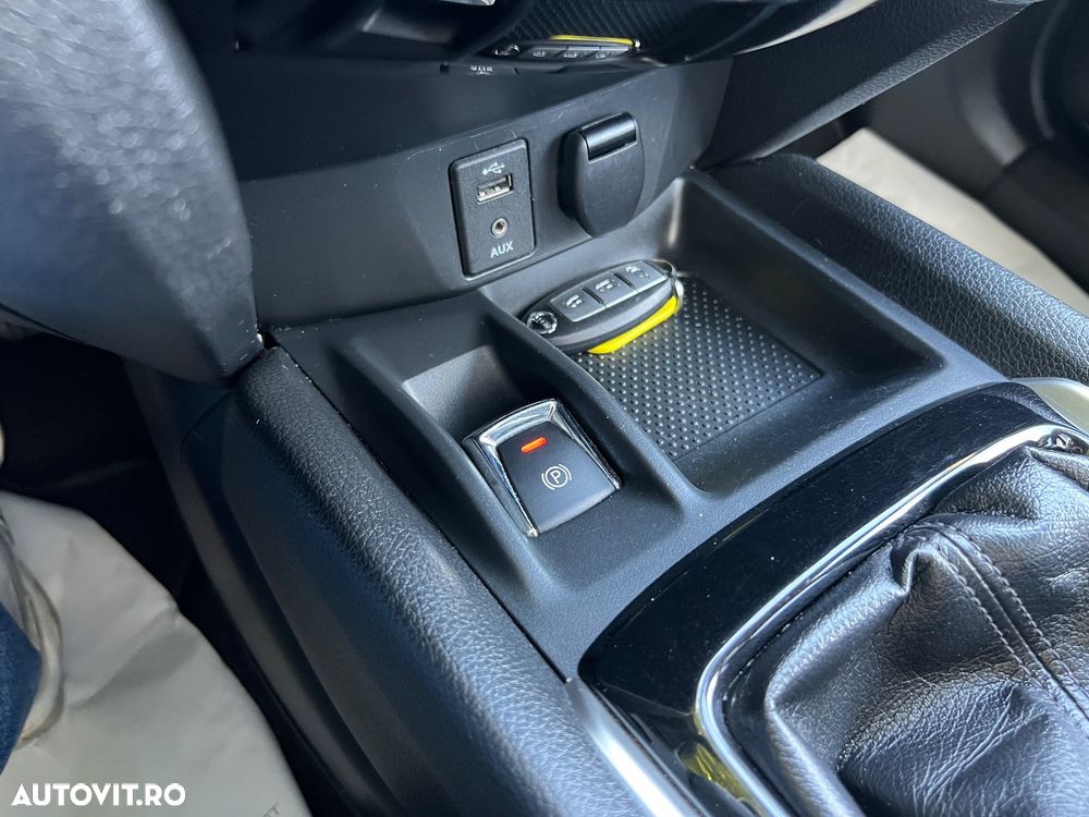 Nissan X-Trail 1.6 dCi N-Connecta - 23
