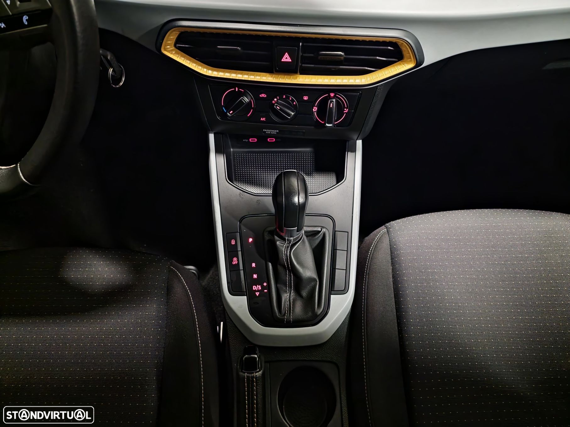 SEAT Arona 1.0 TSI Style DSG - 21