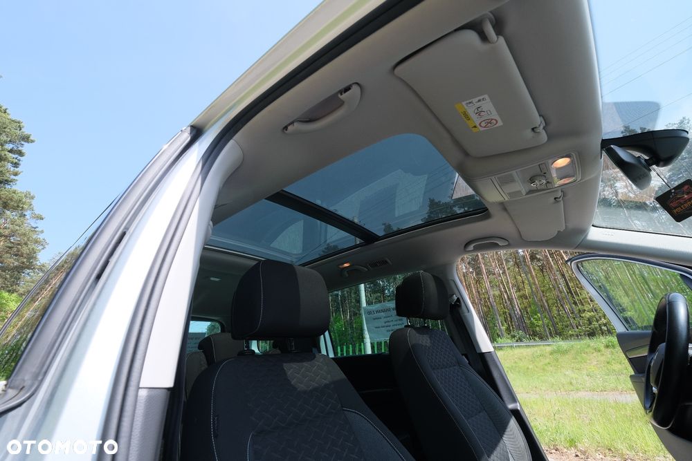 Volkswagen Sharan 2.0 TDI BMT Comfortline DSG - 9