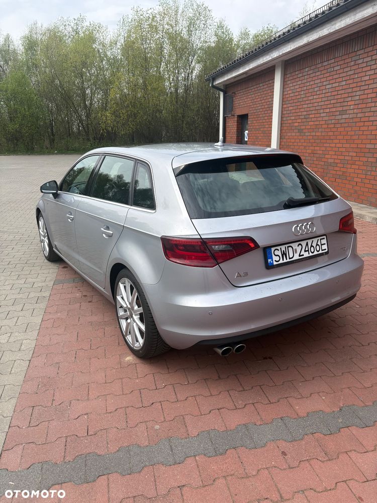 Audi A3 Sportback 2.0 TDI S tronic sport - 9