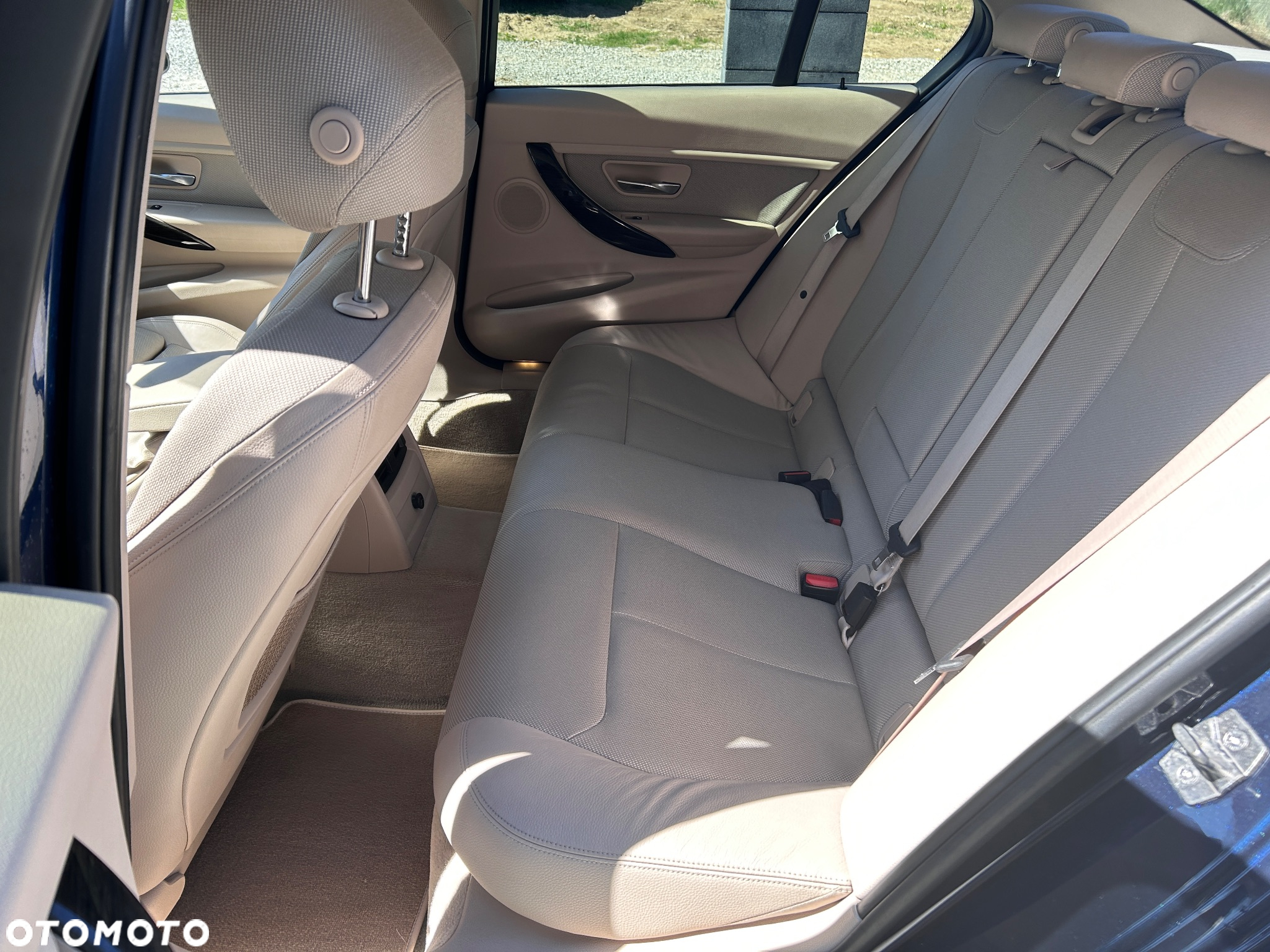 BMW Seria 3 320i Modern Line - 9
