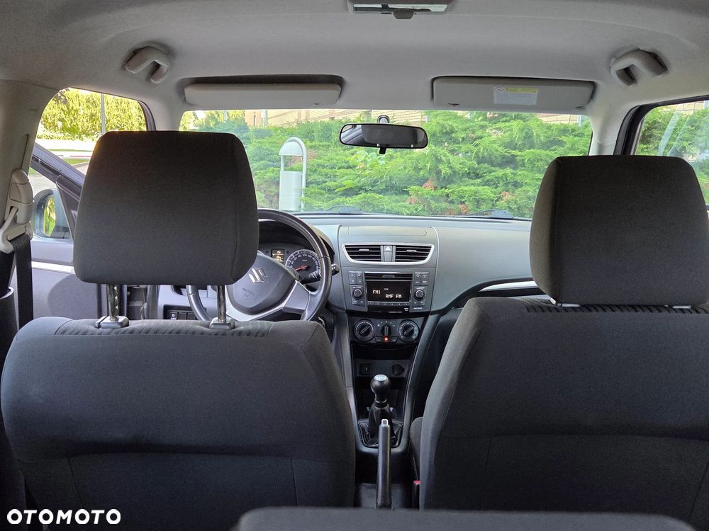 Suzuki Swift 1.2 X-TRA - 28
