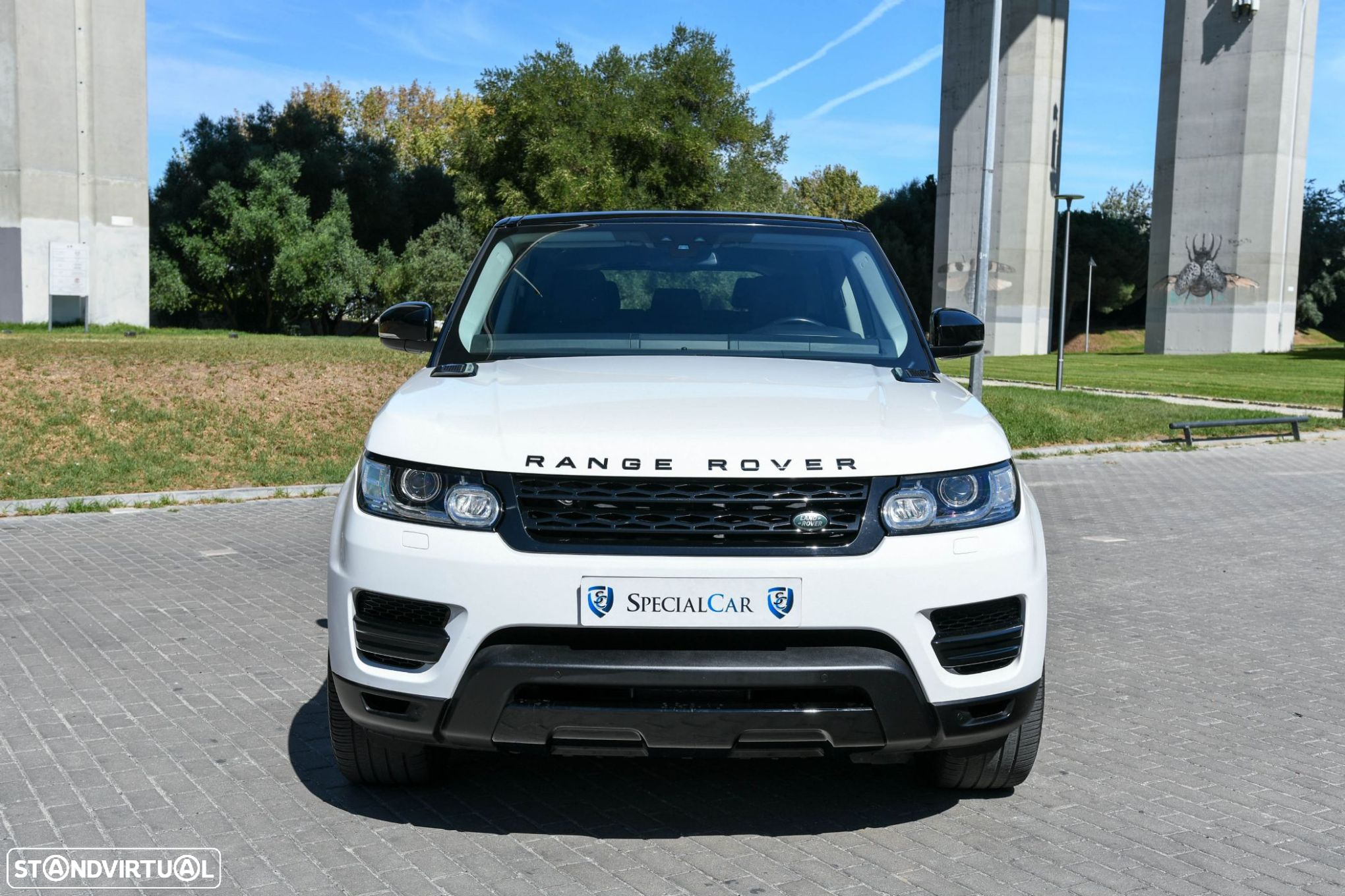 Land Rover Range Rover Sport 2.0 SD4 S - 2