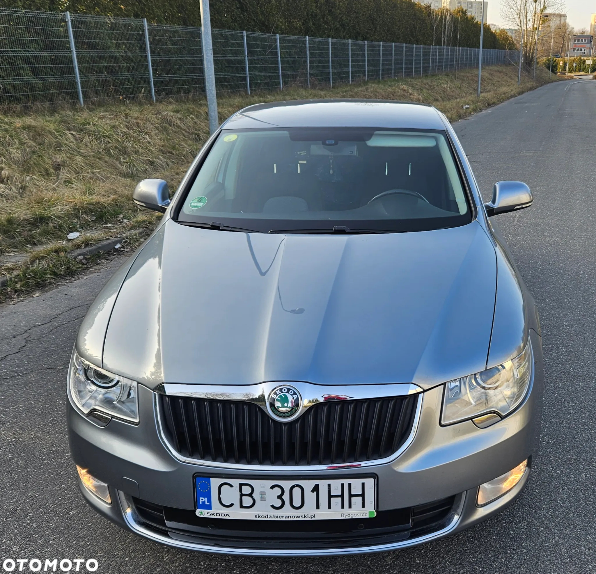 Skoda Superb 2.0 TDI Ambition - 4