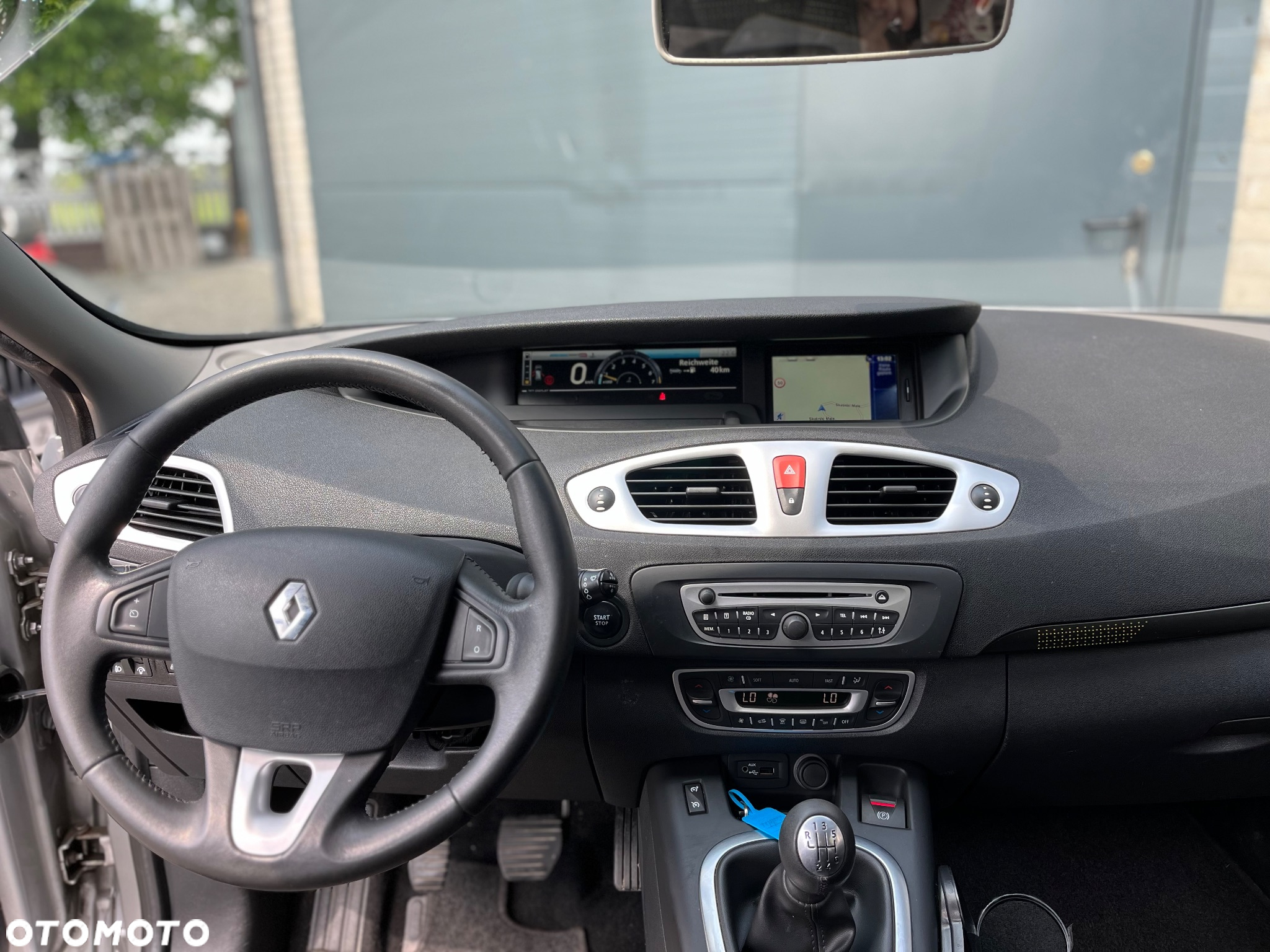 Renault Scenic 1.4 16V TCE Bose Edition - 7