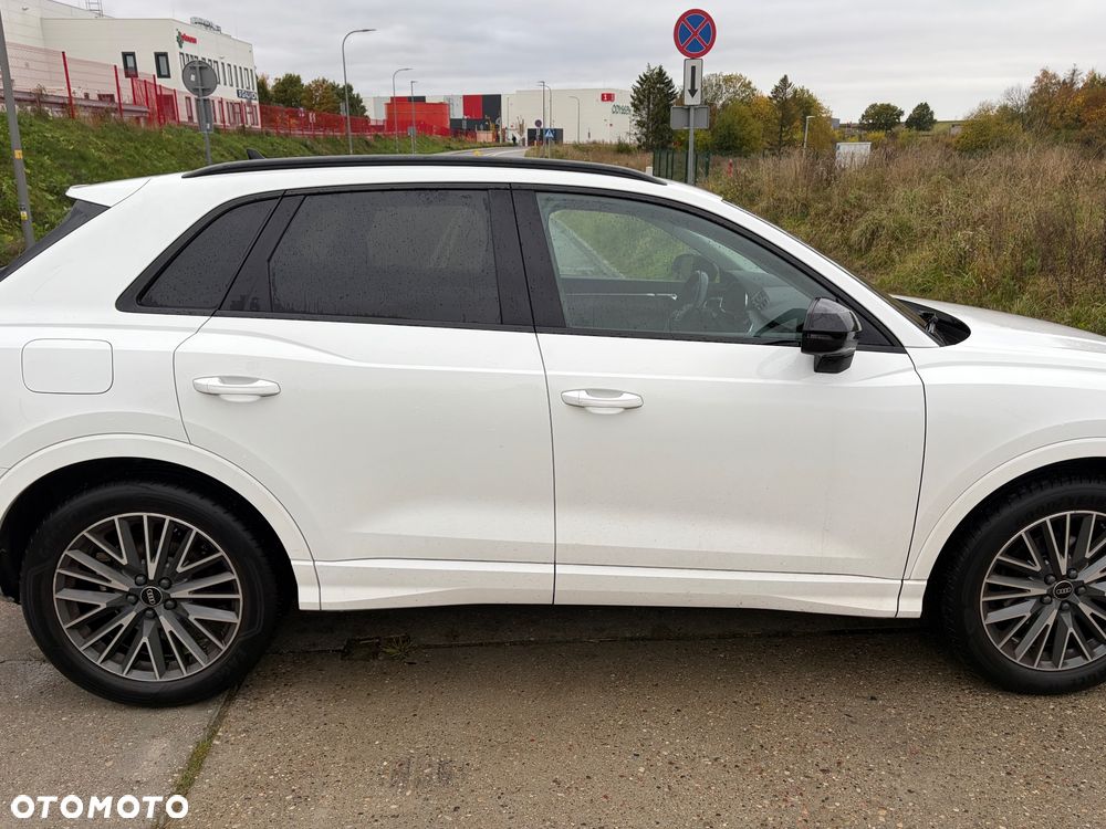 Audi Q3 2022 photo 3