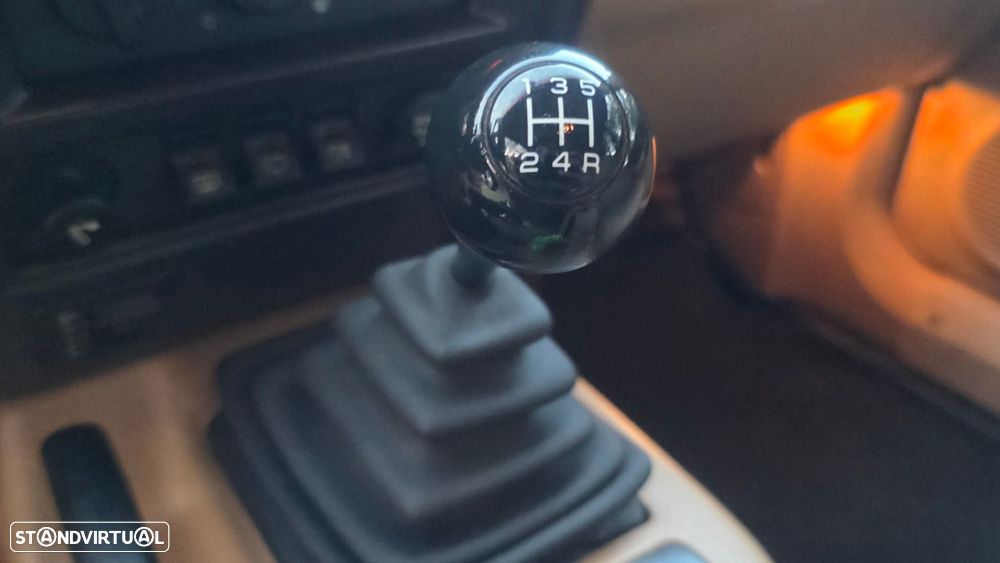 Jeep Cherokee 2.5 TD Sport Oficial - 21