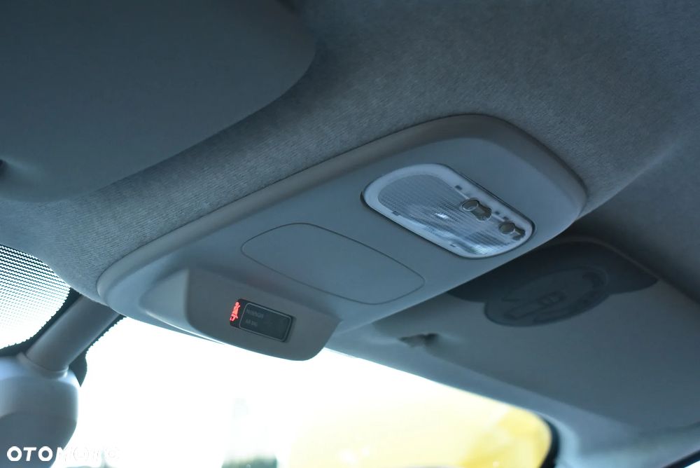 Renault Trafic 1.6 D 145 KM /Blaszak L2H2 / Wysoki ! / Oryginalny przebieg / Sprowadzony z Niemiec ! - 26