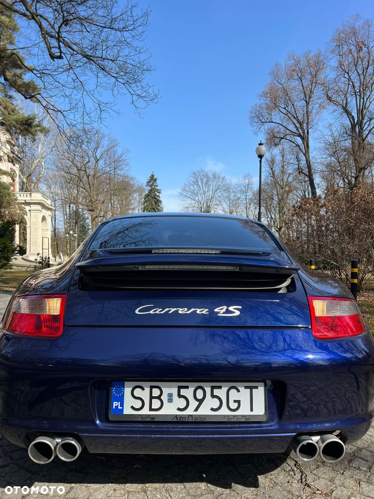 Porsche 911 Carrera 4 S - 14