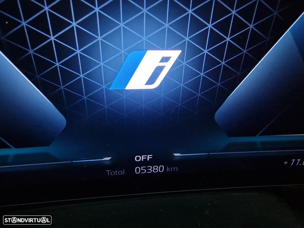 BMW iX xDrive45 - 14