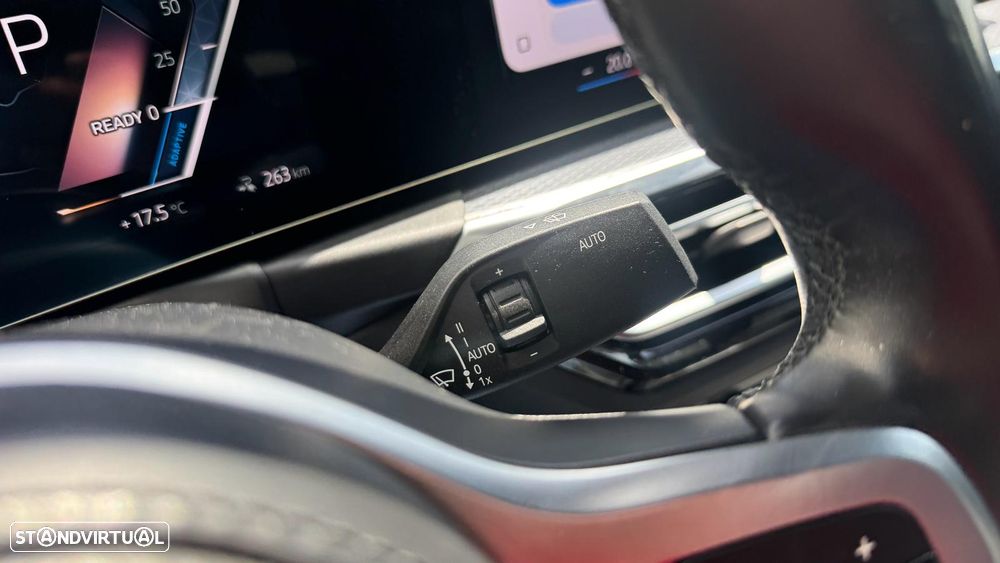 BMW i4 eDrive40 Pack Desportivo M - 26