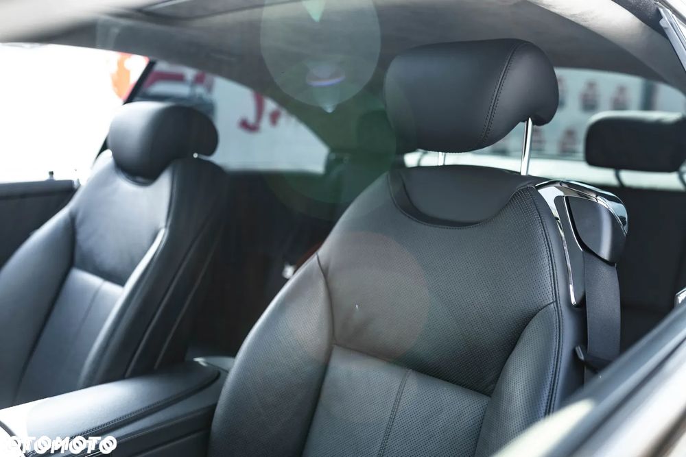 Mercedes-Benz CL 500 - 26