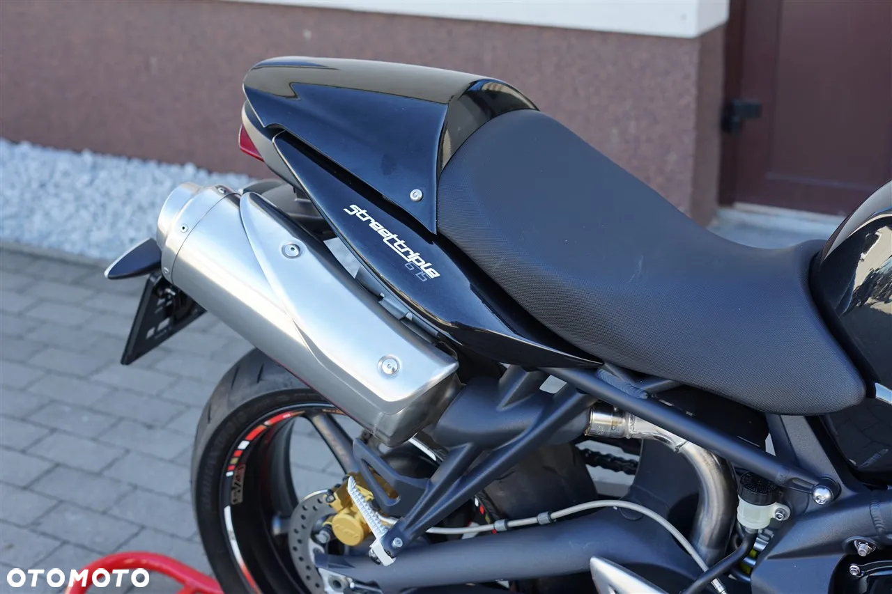 Triumph Street Triple - 5