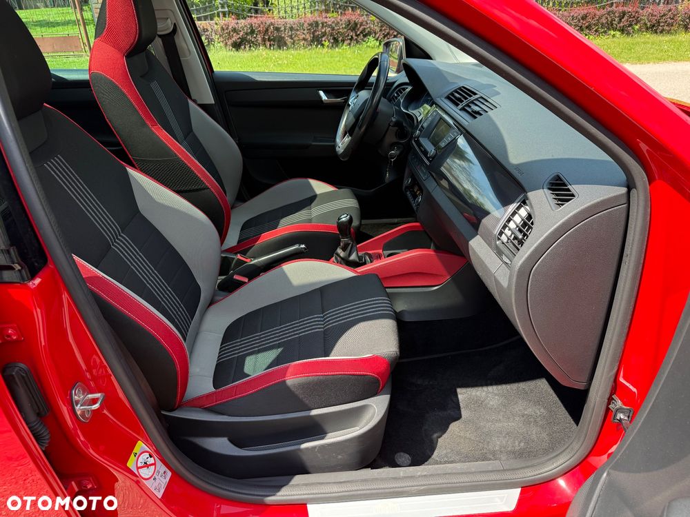 Skoda Fabia 1.0 TSI Monte Carlo - 8