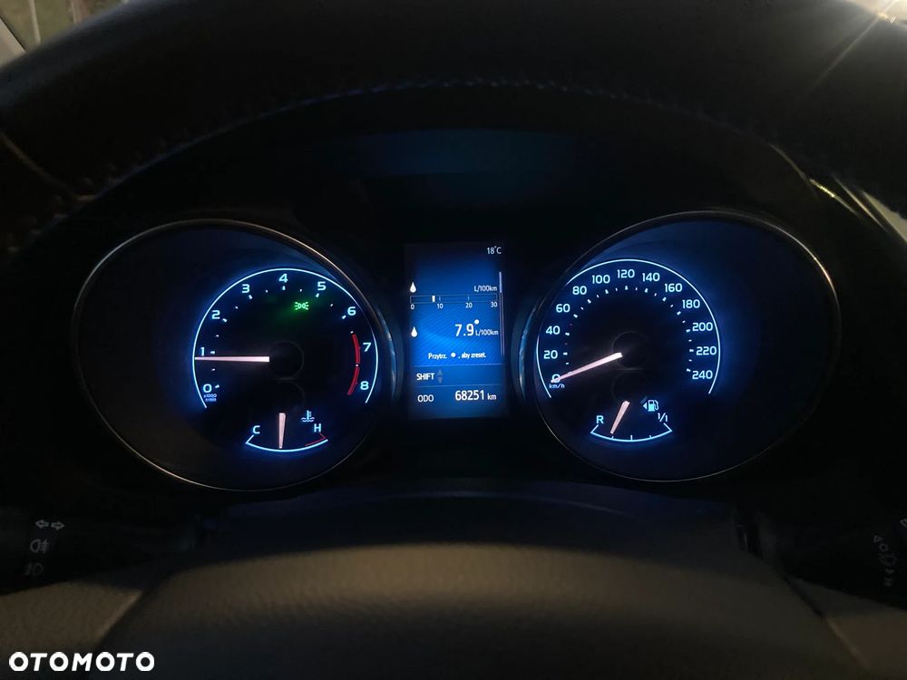 Toyota Auris 1.6 Premium - 8