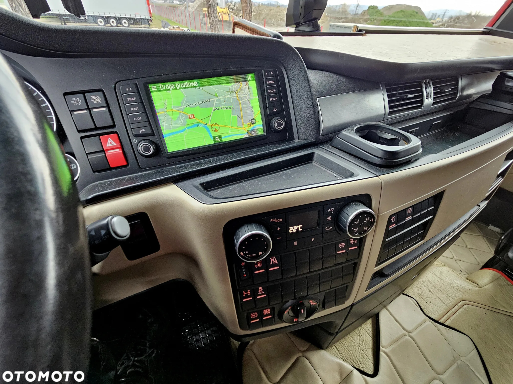 MAN TGX 18.500 XXL / RETARDER / NAWIGACJA / XENON / KLIMA POSTOJOWA - 14