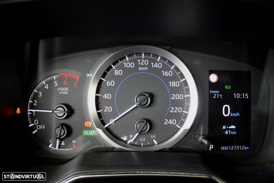 Toyota Corolla 1.8 Hybrid Comfort - 23