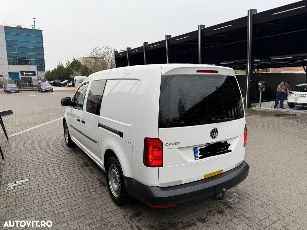 Volkswagen Caddy Maxi 2.0 TDI 75 kW Life - 10