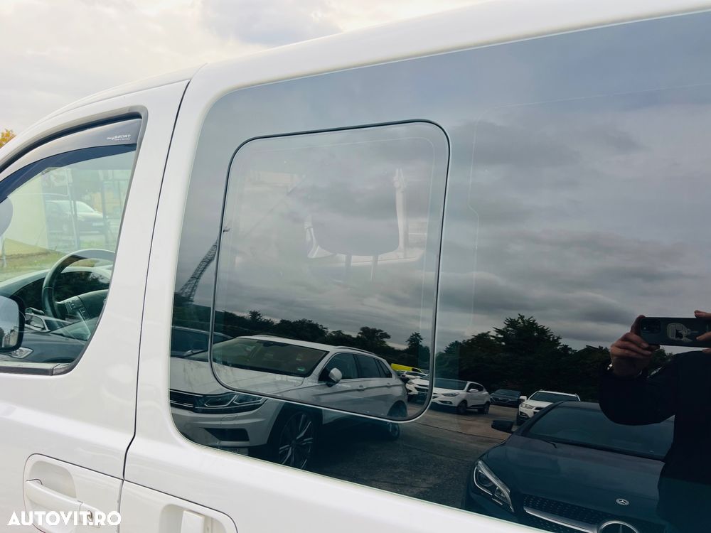Hyundai H-1 Starex - 17