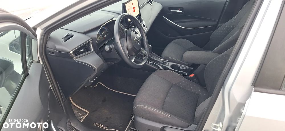 Toyota Corolla 1.8 Hybrid GPF Comfort - 28