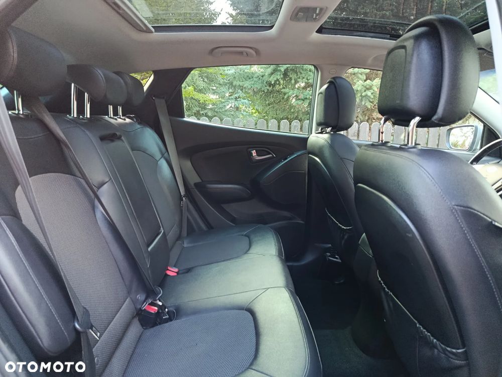 Hyundai ix35 1.7 CRDi Premium 2WD - 10