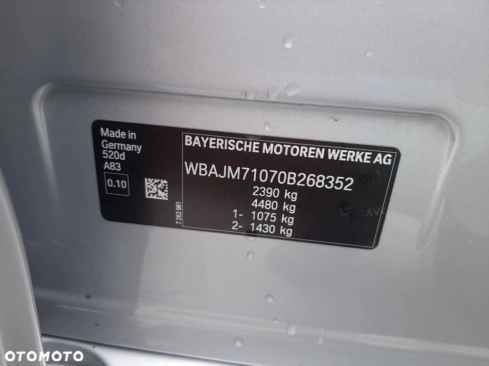 BMW Seria 5 520d Touring M Sport Edition - 26