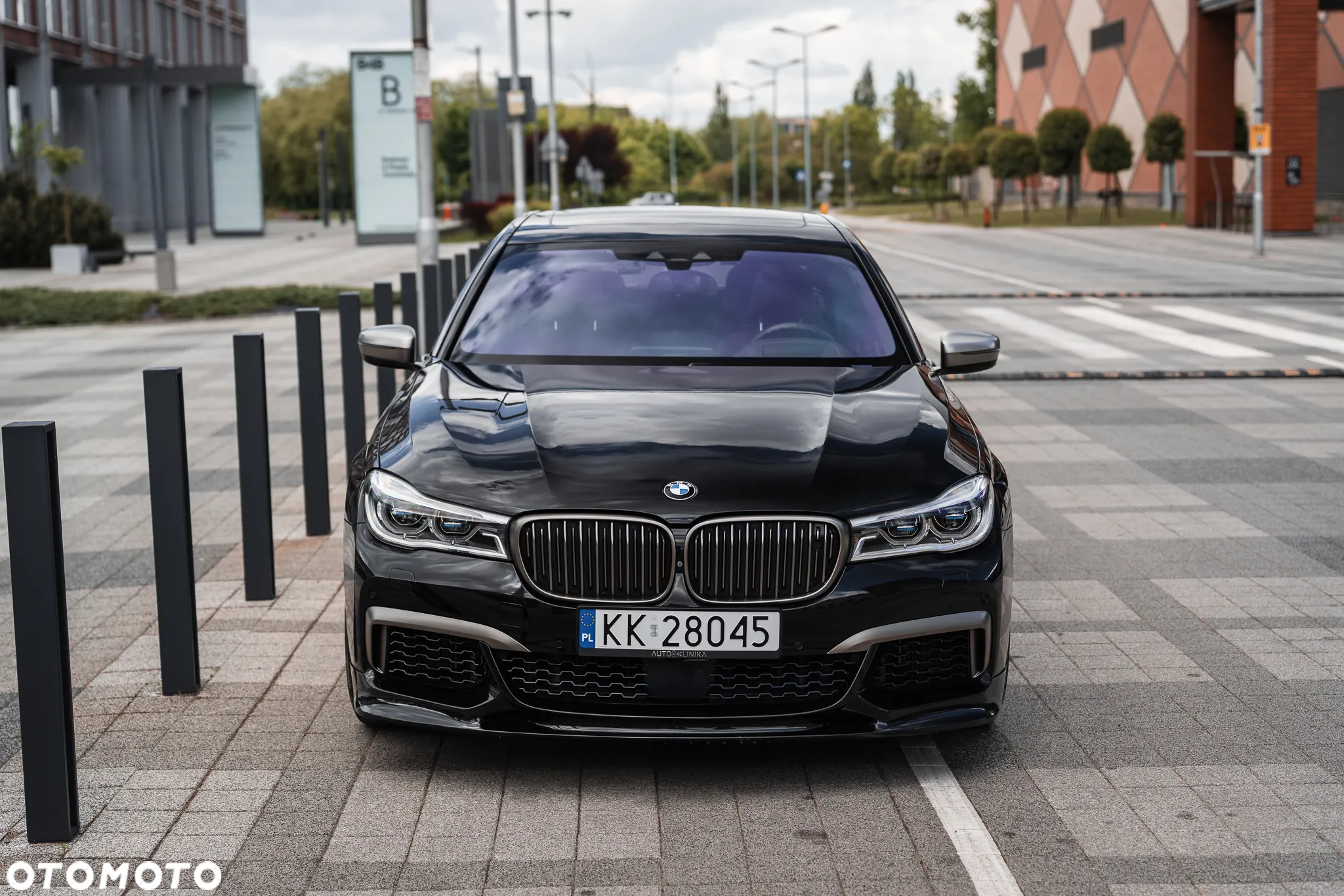 BMW Seria 7 M760Li xDrive - 5