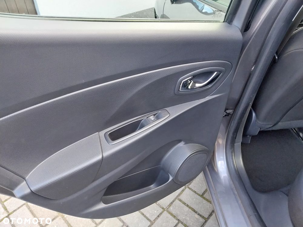 Renault Clio 1.2 16V 75 Business - 18